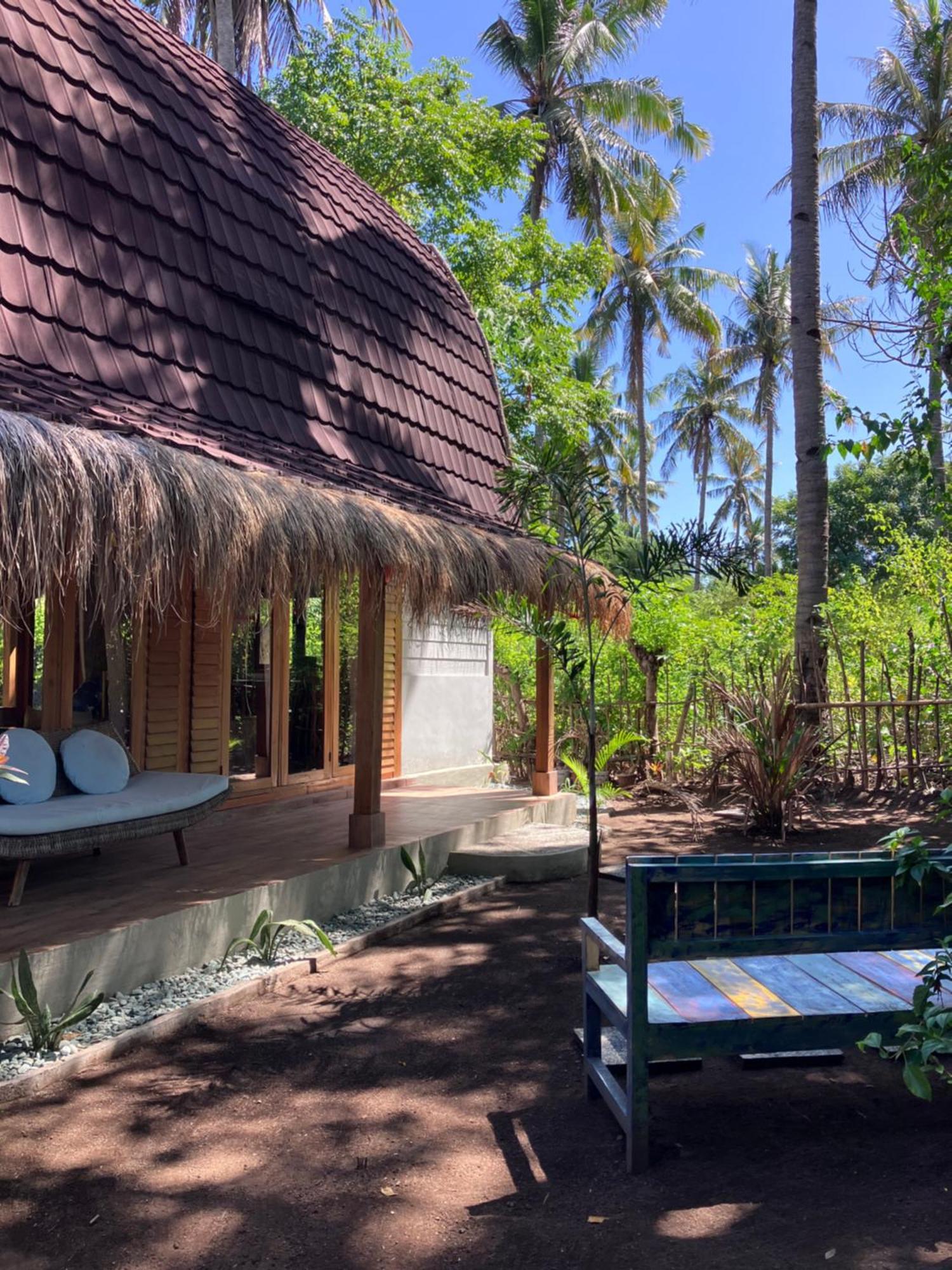 Meno Madia Bungalows Gili Meno Luaran gambar