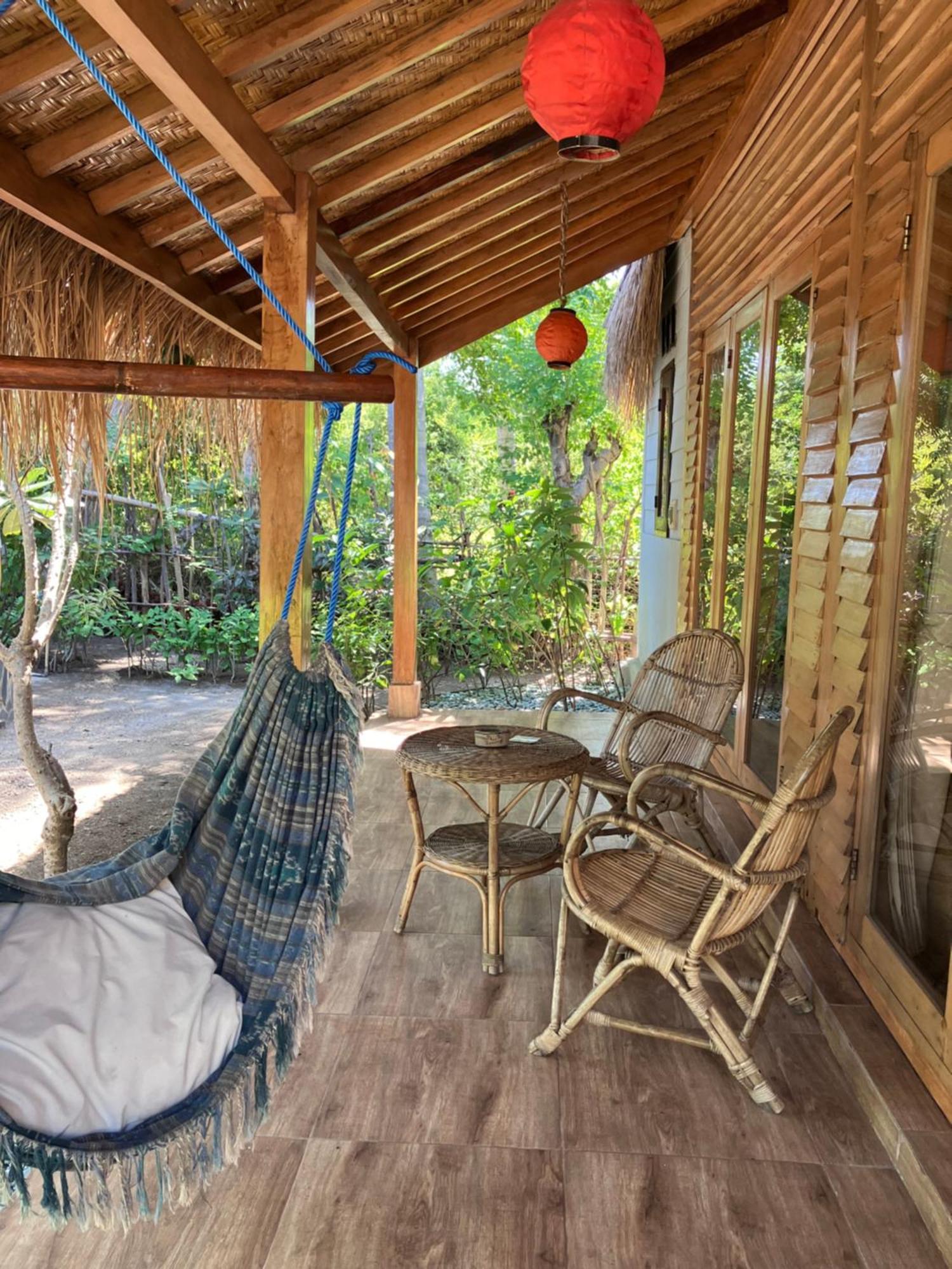 Meno Madia Bungalows Gili Meno Luaran gambar