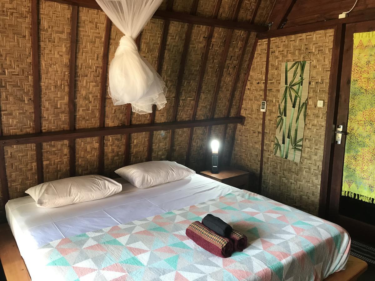 Meno Madia Bungalows Gili Meno Luaran gambar