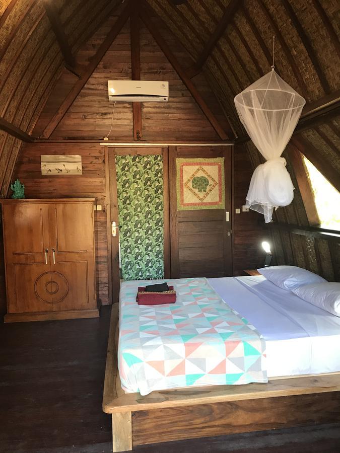 Meno Madia Bungalows Gili Meno Luaran gambar