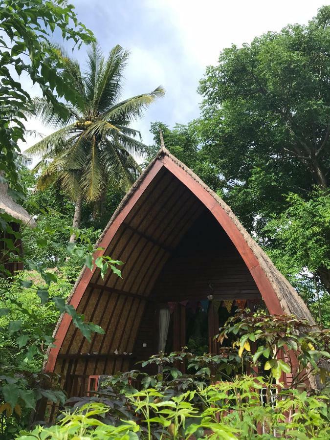 Meno Madia Bungalows Gili Meno Luaran gambar